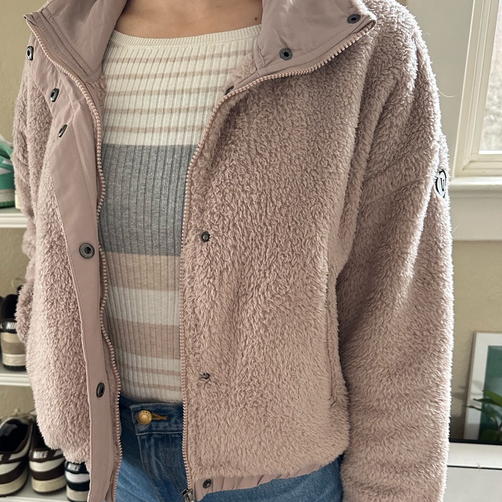 Sherpa fluffy mauve pink jacket